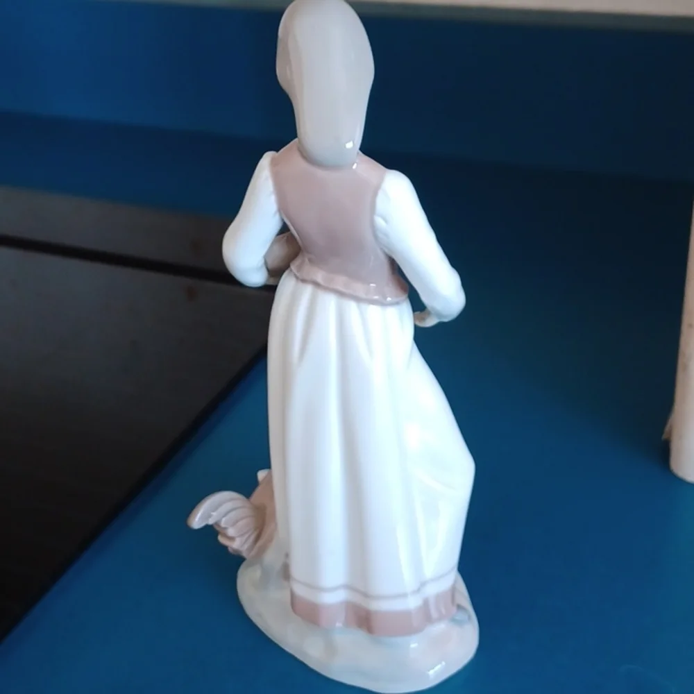 Vintage Grafenthal Girl Feeding Rooster Figurine, porcelain